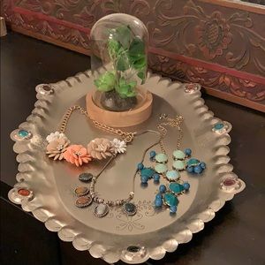 Save in a BUNDLE  🌿3 for $15 Neck pieces.